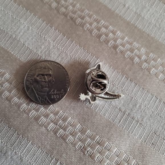 Cowboy Boot Pin - Picture 3 of 3